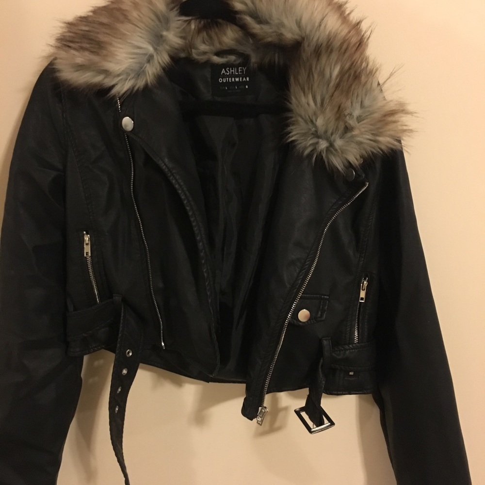 Fur coat - Picture 3 of 3